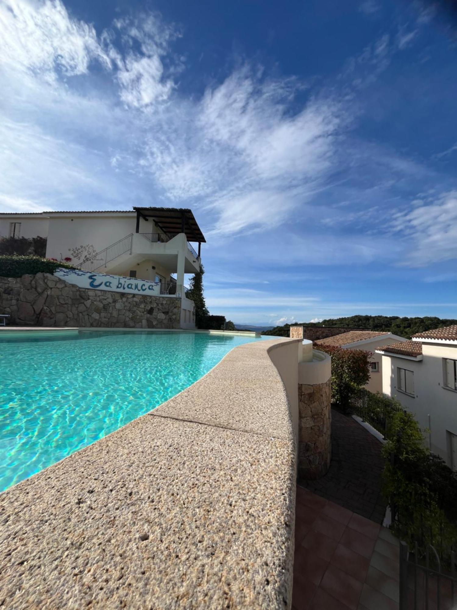 Casa Stella Residence Ea Bianca Baja Sardinia Exterior foto